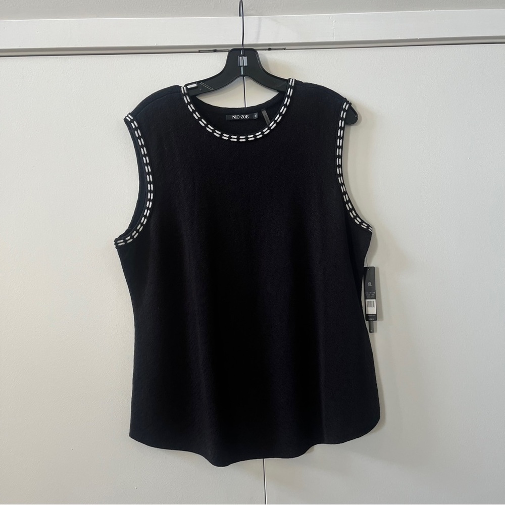NIC+ZOE Black Sleeveless Sweater with White Trim NWT - Picture 5 of 6